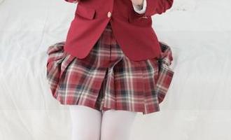 紧急企划 – 小恩再推新作，死库水写真带你一起入水！