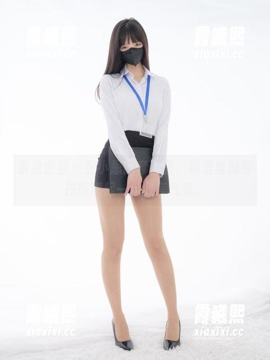 紧急企划-小恩 紧急企划 - 在小恩的套图里,裤里丝的存在感漾起一丝难言气氛。