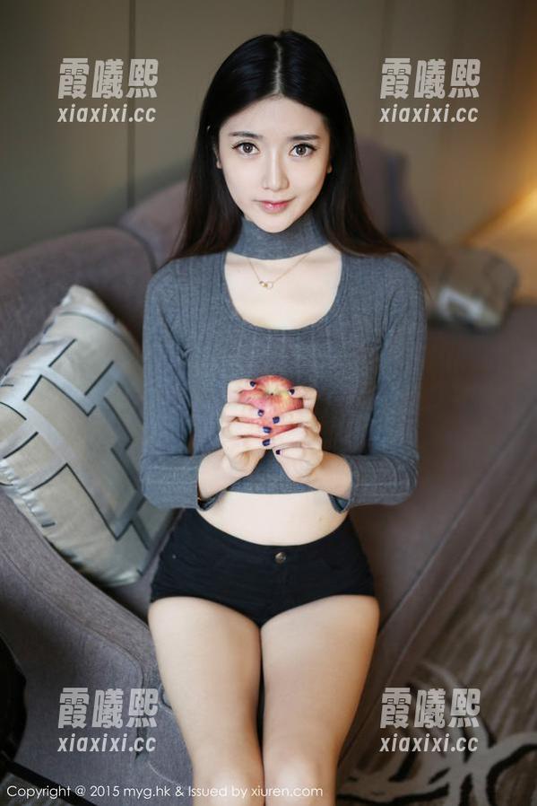美媛馆-Laura张小妮 美媛馆 - 看Laura张小妮在线发布的高清肉丝,不如我来负责点评?一言难尽的求生欲。