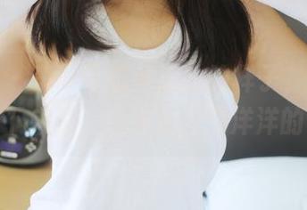 美媛馆 – 李可可思考运动的样子，图包全套记录下来了，还有几分懒洋洋的气息？