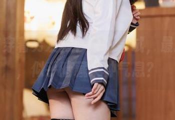 胡桃喵穿着男友衬衫的新尝试，最新套图，似乎暗藏某种气息？