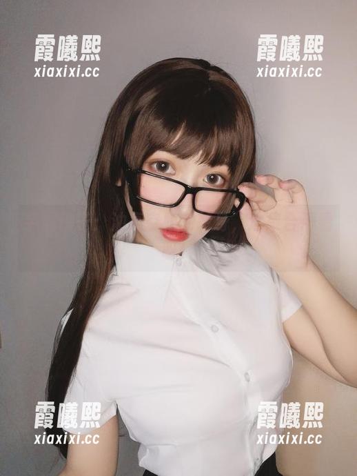 芋圆侑子 芋圆侑子:油亮空姐的转身,这集合得看呀!