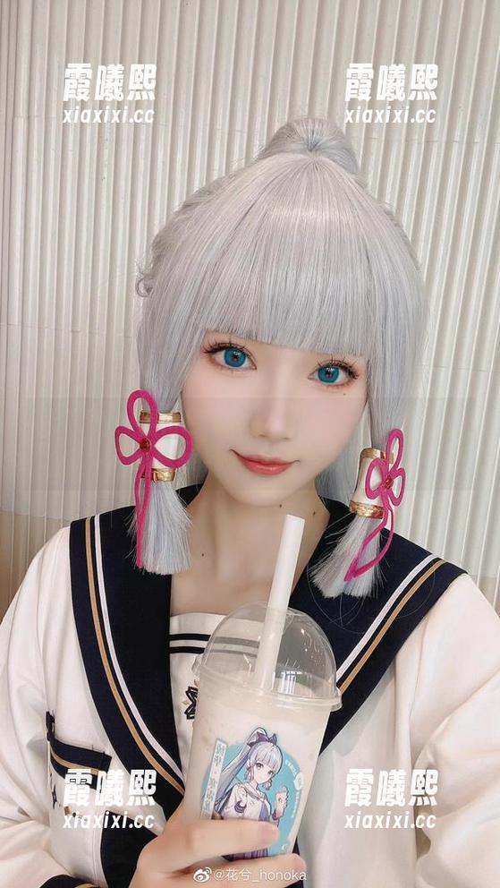花兮_honoka 天气热?看花兮_honoka如何把泳衣穿成时髦神器——新图请查收