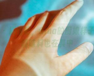蜜桃社 – 原图吧，Gina的厨娘样子，精选调味料也在其中