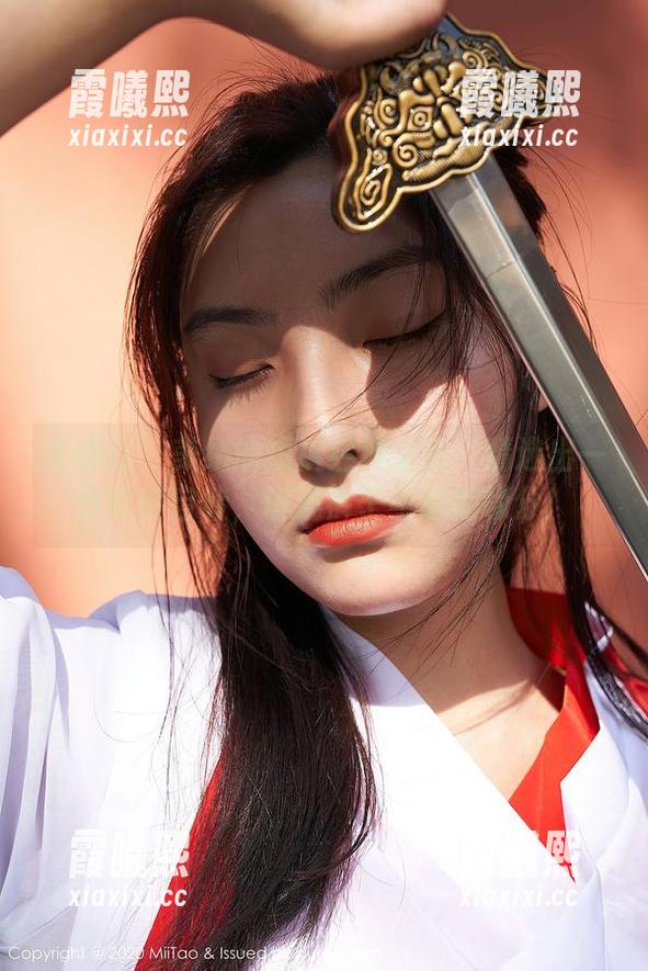蜜桃社-美绪 蜜桃社 - 美绪的短裤经典之选:精选出一份短裤自传,讲述裤子与腿的缘分!
