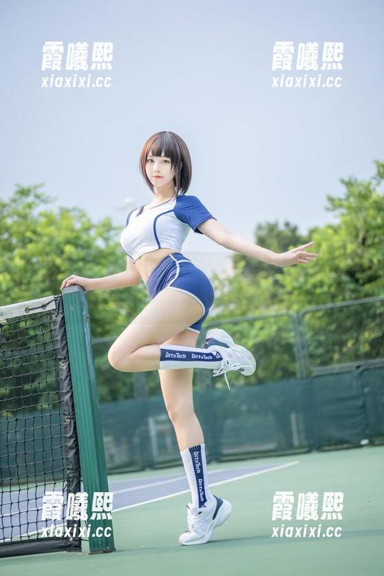 蜜汁猫裘 蜜汁猫裘私拍原图:女仆兽耳娘,你,确定不来一波吗?