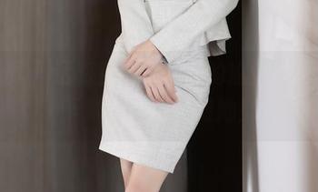 语画界 – 远离繁杂，奶瓶的瑜伽写真集，下载它，静谧如她！