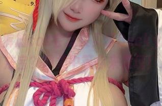 为何热裤加cos会是贝贝琪Becky的致胜法宝？图集中等你来发现！