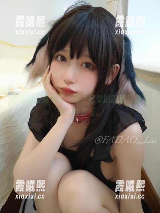 这美脚太真实了，迷之呆梨的高清写真送你一脸震惊。