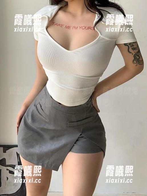陈佩奇 微密圈 - 嘿!红色兔子来了,陈佩奇的免费图册,赶紧来抢票吧