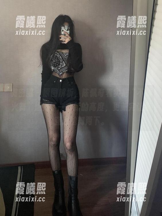 微密圈 - 原图解析，陈佩奇着实把“不知火舞”燃到了一个新的高度，更新完让我直想尬舞两下。