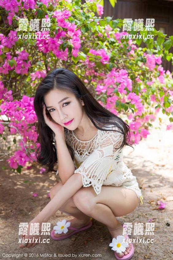 魅妍社 - 夏倪可ella的浴缸生活，水面上漂浮着的自由写真作品