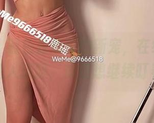 微密圈 – 黑色是鹿瑶的新宠，在线美图美得让人沉醉，却还想继续盯着。
